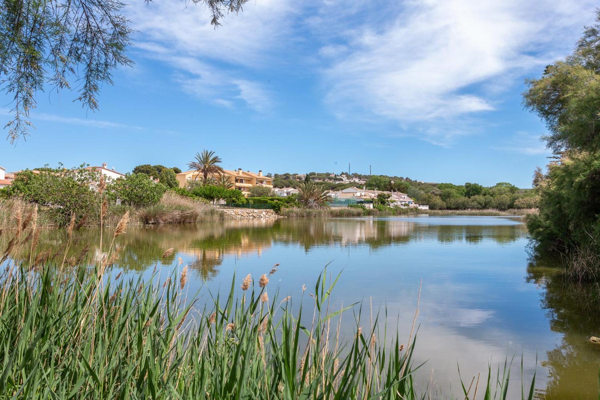 L' Escala Bungalow Forest מראה חיצוני תמונה