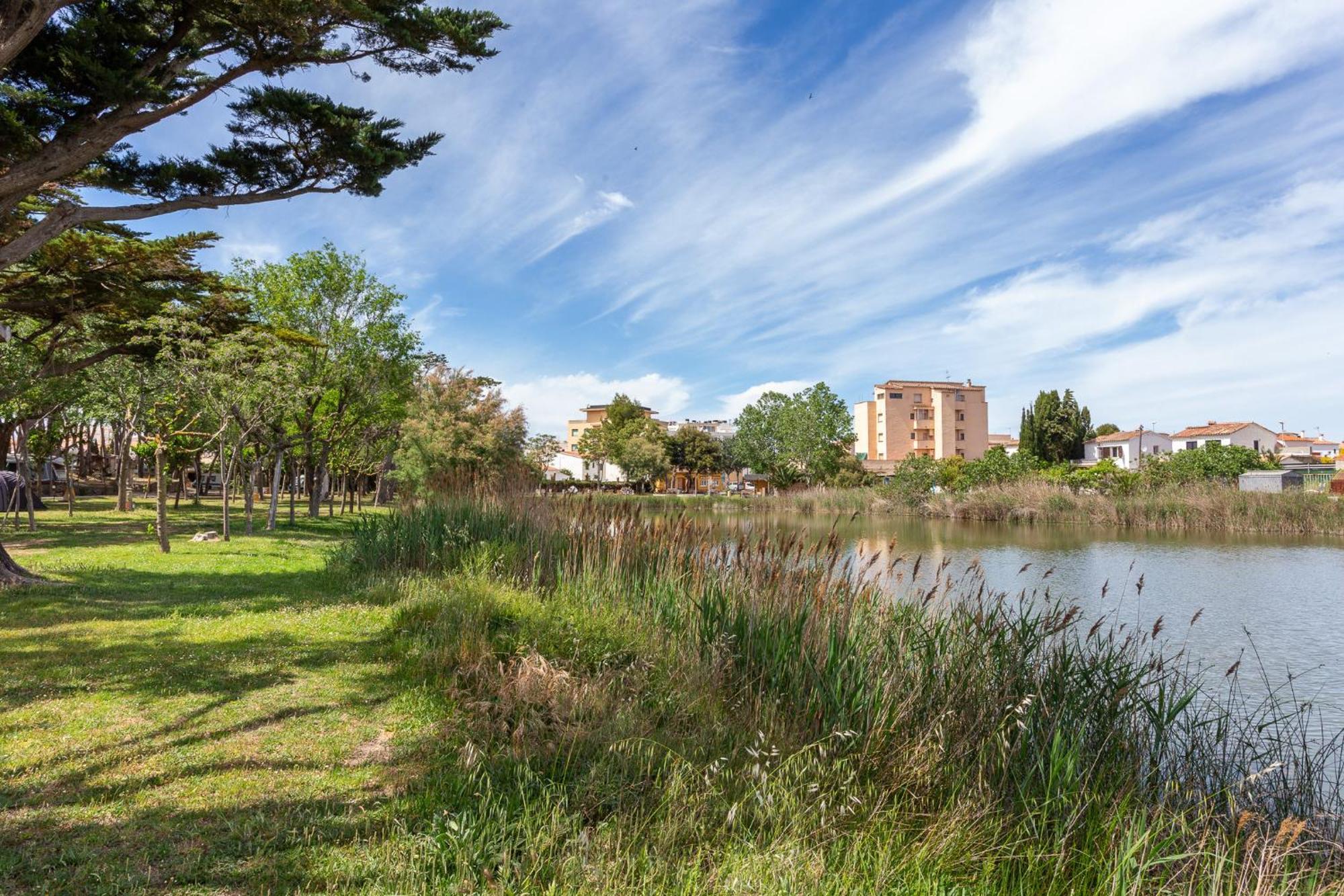 L' Escala Bungalow Forest מראה חיצוני תמונה
