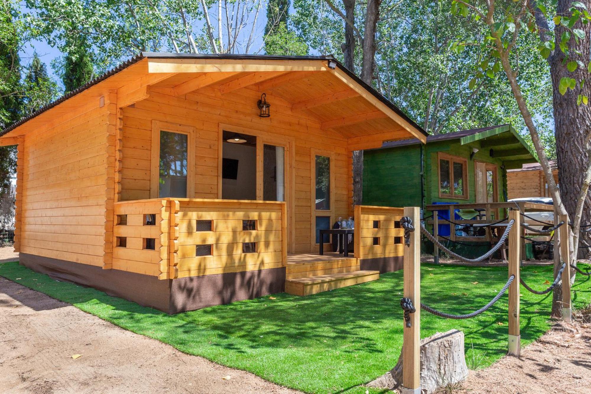 L' Escala Bungalow Forest מראה חיצוני תמונה